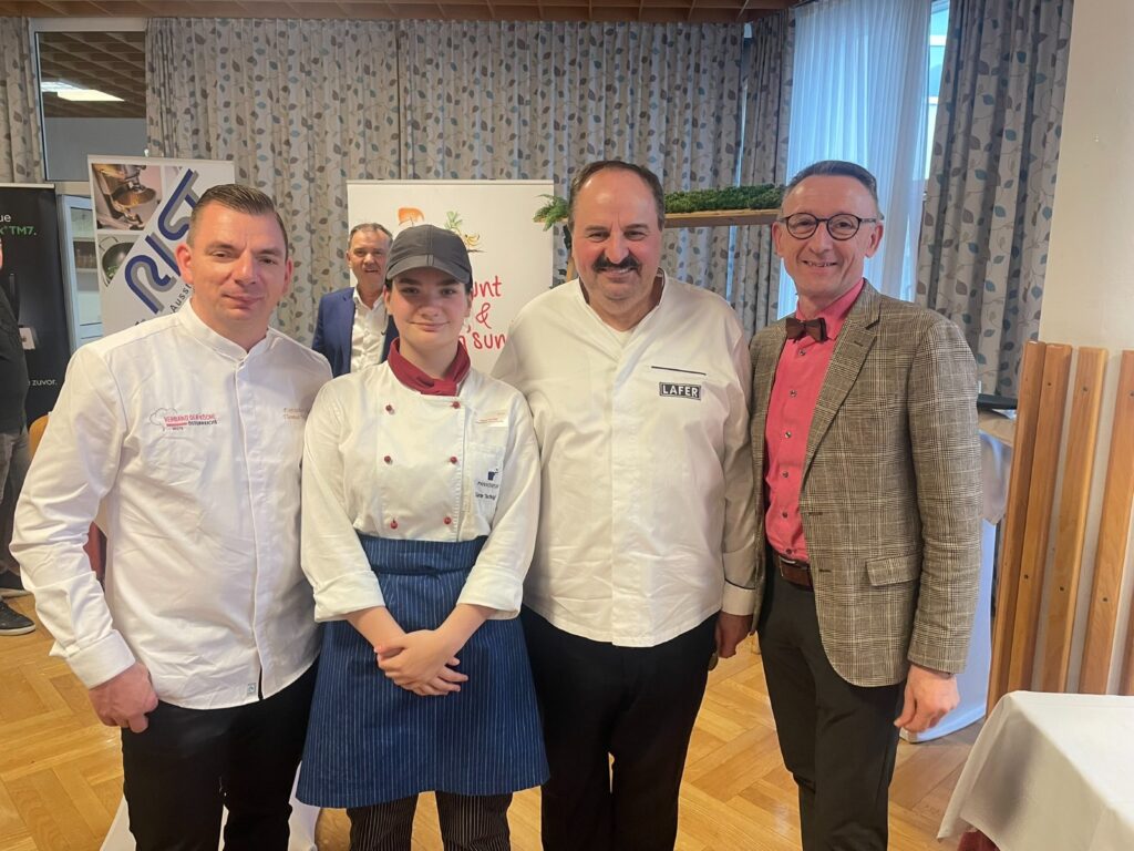 kiara mit den juroren lafer und viktorin